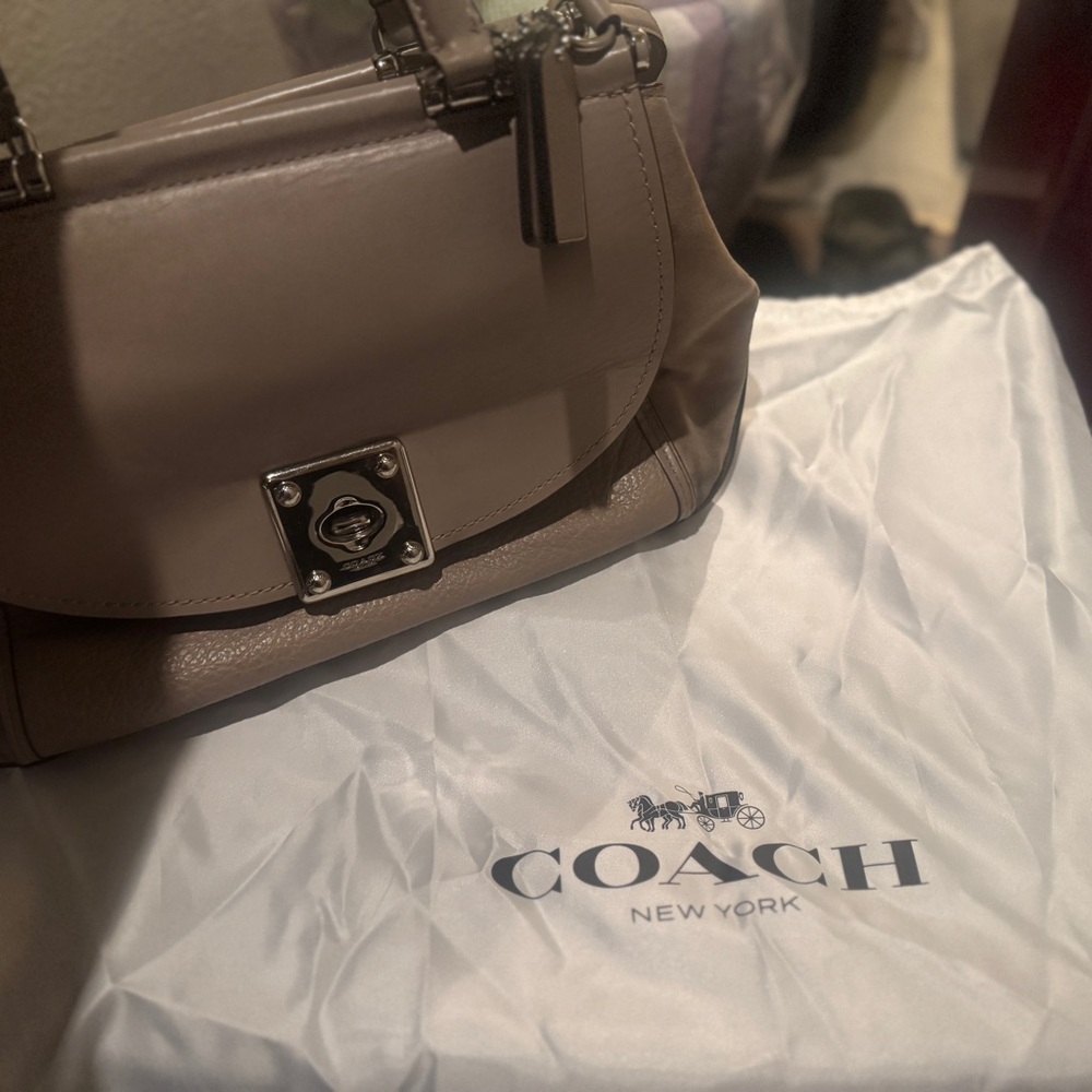 Coach Tan Shoulder Bag with Structured Elegance + matching wallet